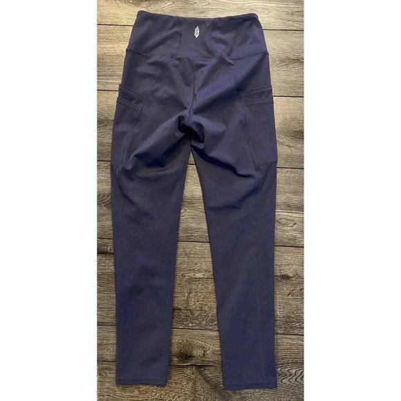 Free People Movement Leggings Purple Pockets Small S - Picture 2 of 3